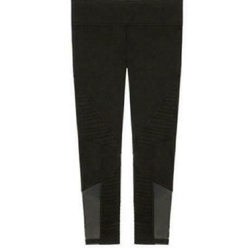 Victoria's Secret Pink Ultimate Moto Crop Legging